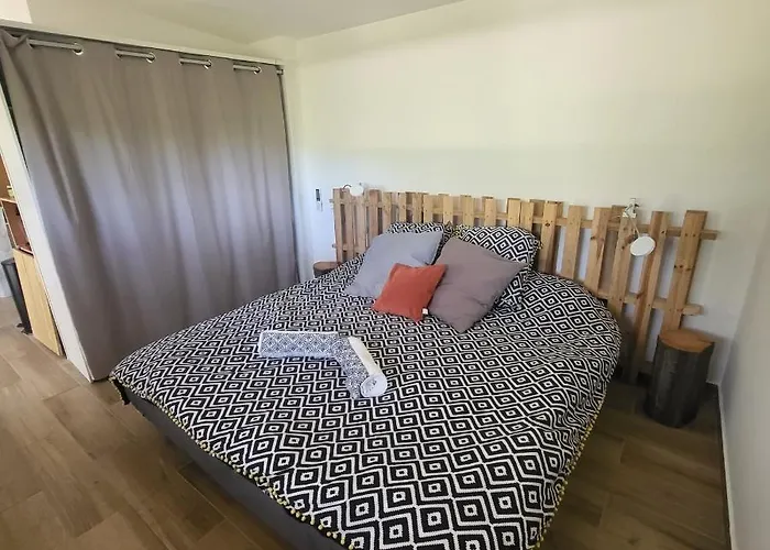 度假居 La Rosedan 皮诺托里卡尔达雷洛