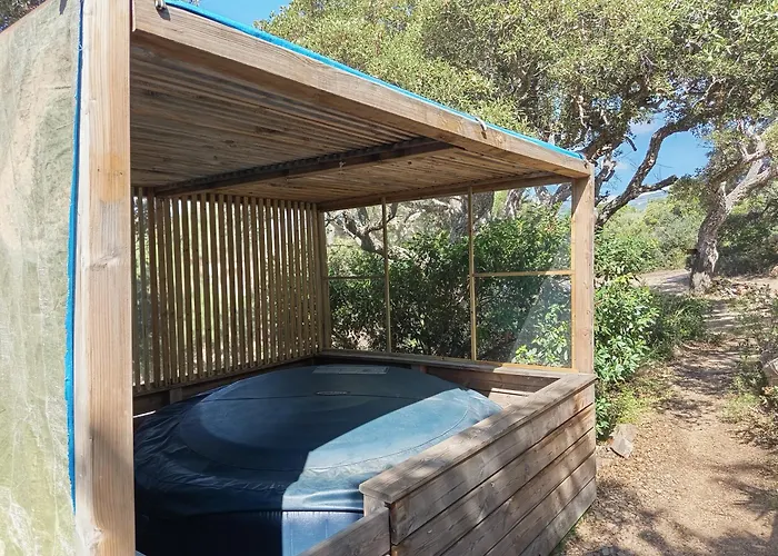 La Rosedan פיאנוטולי-קלדרלו